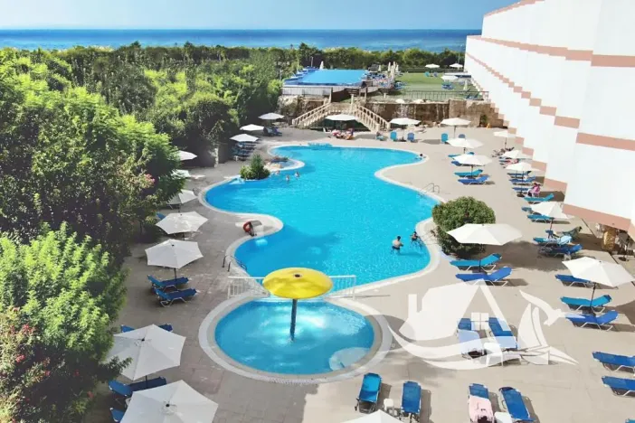 Prodej bytu 3+kk, Pafos, Kypr, 76 m2