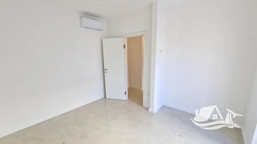 Prodej bytu 2+kk, Stari Grad, Chorvatsko, 57 m2