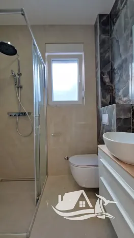 Prodej bytu 2+kk, Stari Grad, Chorvatsko, 57 m2