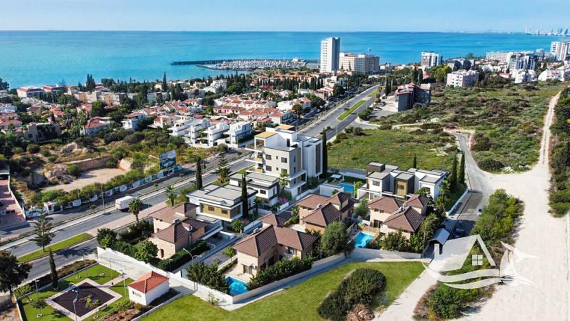 Prodej bytu 3+kk, Lemesos, Kypr, 105 m2