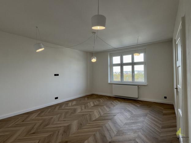 Pronájem bytu 3+kk, Praha - Libeň, Sokolovská, 95 m2