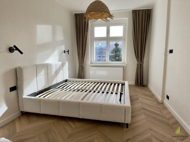 Pronájem bytu 3+kk, Praha - Libeň, Sokolovská, 95 m2