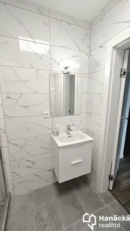 Pronájem bytu 2+kk, Olomouc, Urxova, 46 m2