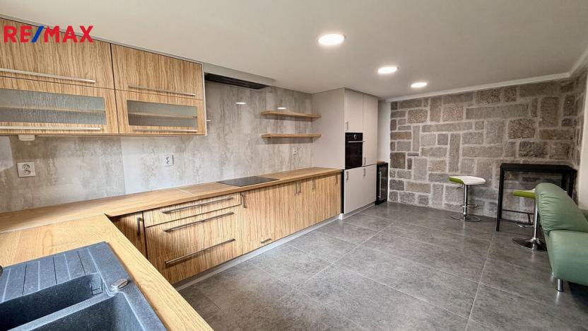 Pronájem bytu 3+kk, Ostrava - Poruba, Záhumenní, 85 m2