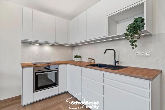 Pronájem bytu 3+kk, Odolena Voda, Seifertova, 65 m2