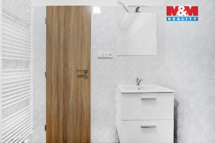 Pronájem bytu 1+kk, Plazy, 30 m2