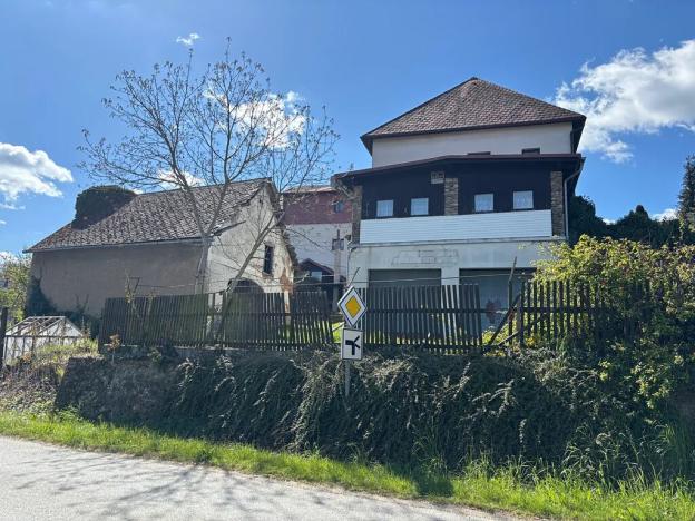 Prodej podílu ubytování, Týnec, 1050 m2