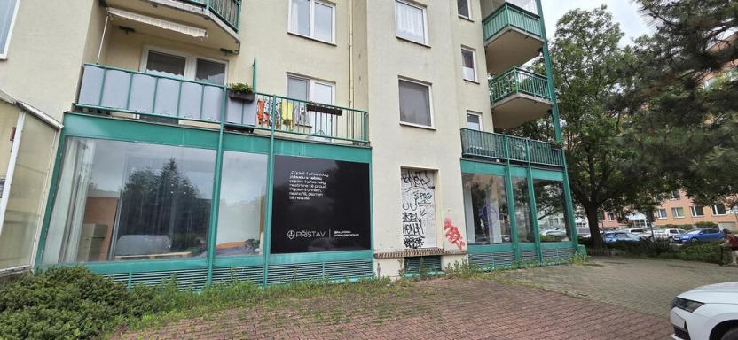 Prodej obchodního prostoru, Praha - Černý Most, Dygrýnova, 140 m2