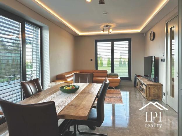 Prodej rodinného domu, Praha - Březiněves, 155 m2