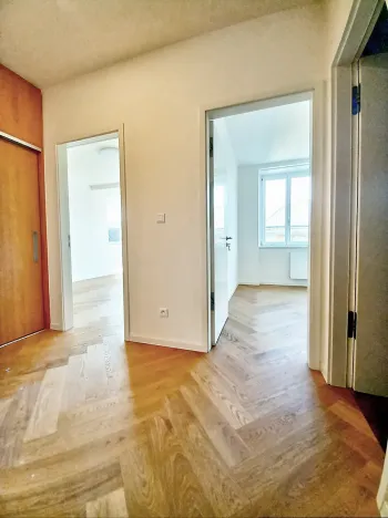 Pronájem bytu 2+kk, Praha - Vinohrady, Londýnská, 48 m2