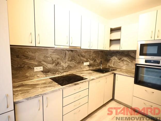 Pronájem bytu 2+kk, Zbůch, U Trati, 56 m2