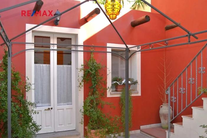 Prodej rodinného domu, Teulada, Itálie, 200 m2