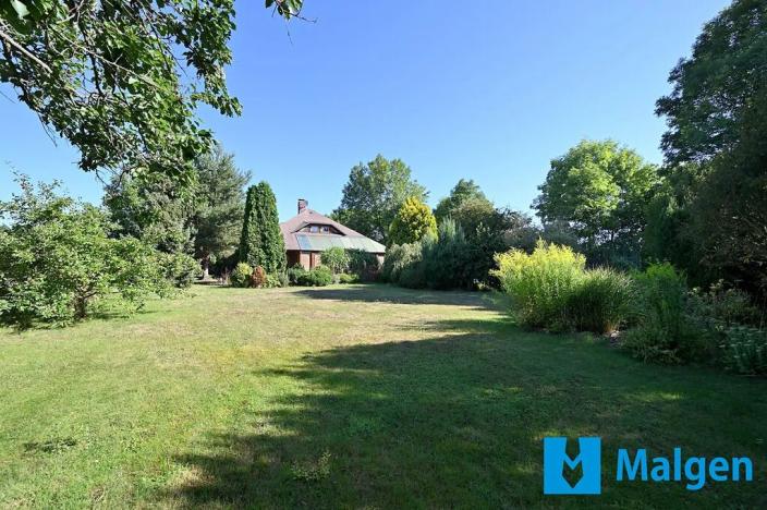 Prodej rodinného domu, Chrášťany, V Zahradách, 213 m2