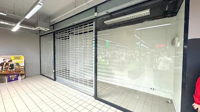 Pronájem obchodního prostoru, Brno, náměstí Svobody, 13 m2