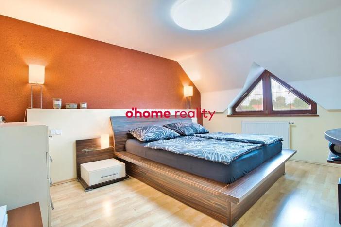 Prodej rodinného domu, Hlušovice, Loučky, 237 m2