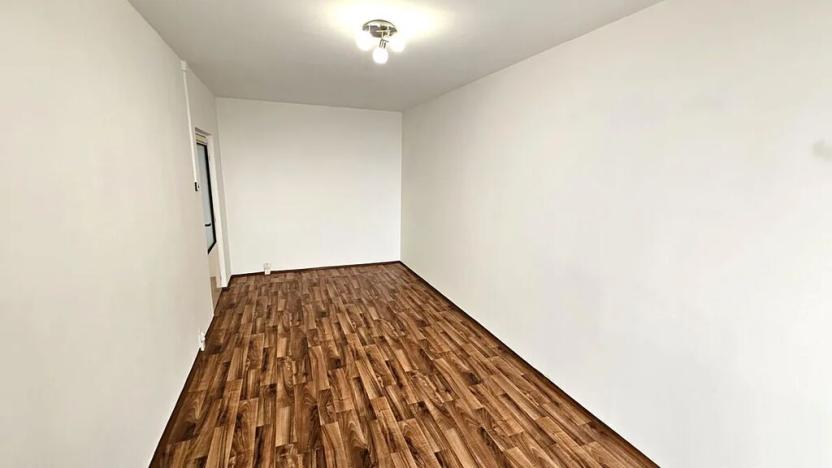 Prodej bytu 2+kk, Osek, Hrdlovská, 40 m2