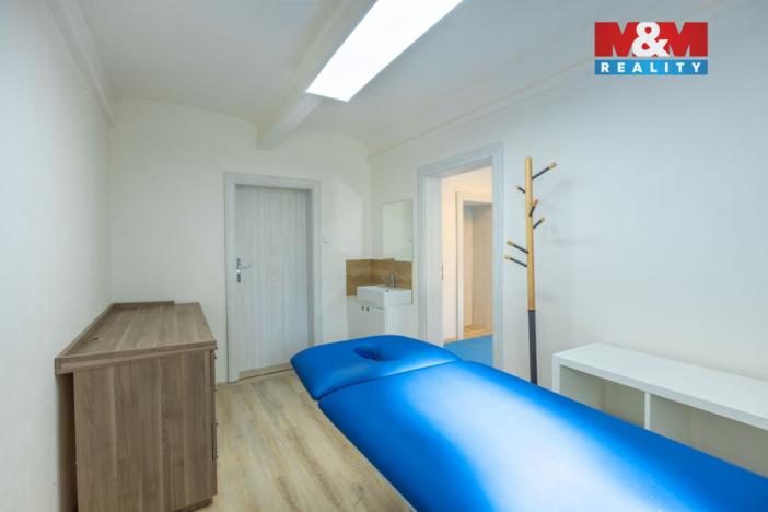 Pronájem obchodního prostoru, Louny, Josefa Schovánka, 50 m2