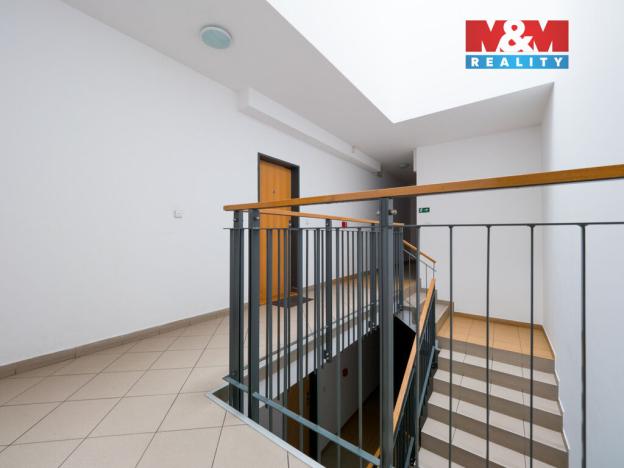 Pronájem bytu 1+kk, Praha - Libeň, Kašparovo náměstí, 29 m2