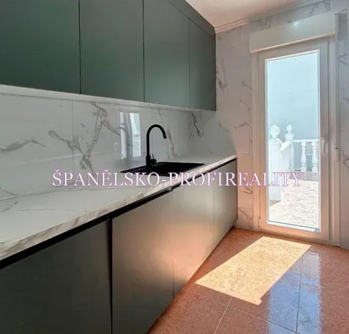 Prodej vily, Orihuela, Španělsko, 80 m2