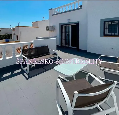 Prodej vily, Orihuela, Španělsko, 80 m2