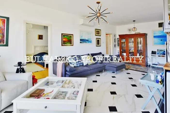 Prodej bytu 4+kk, Nesebar, Bulharsko, 144 m2