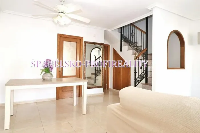 Prodej vily, Torrevieja, Španělsko, 90 m2