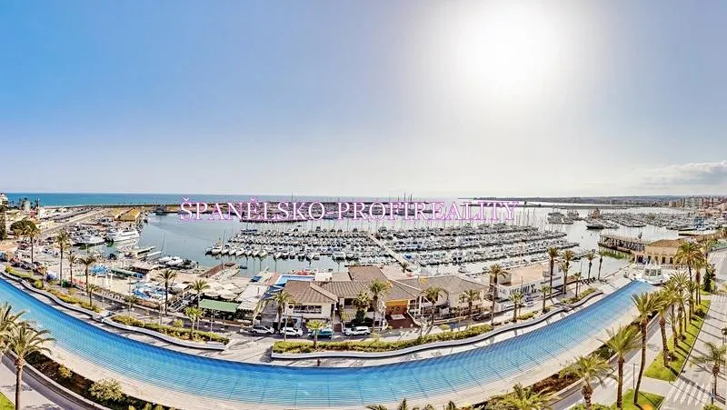 Prodej bytu 1+kk, Torrevieja, Španělsko, Calle Los gases, 40 m2