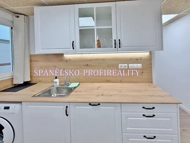 Prodej bytu 4+kk, Torrevieja, Španělsko, 117 m2