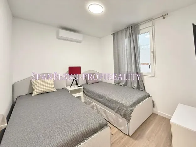 Prodej bytu 4+kk, Torrevieja, Španělsko, 117 m2