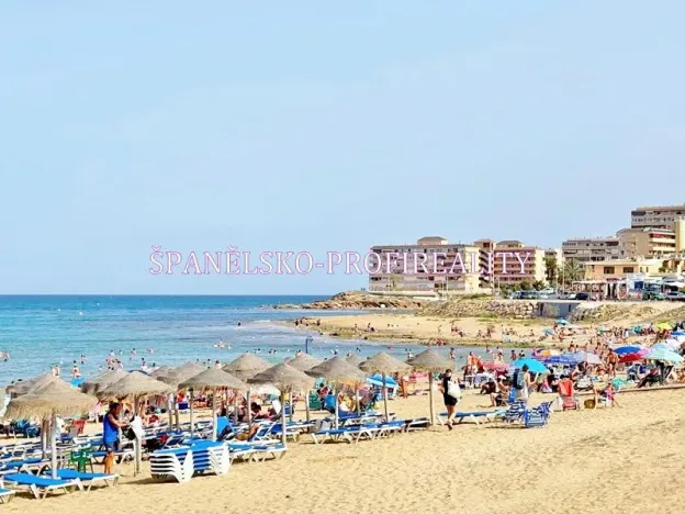 Prodej bytu 4+kk, Torrevieja, Španělsko, 57 m2