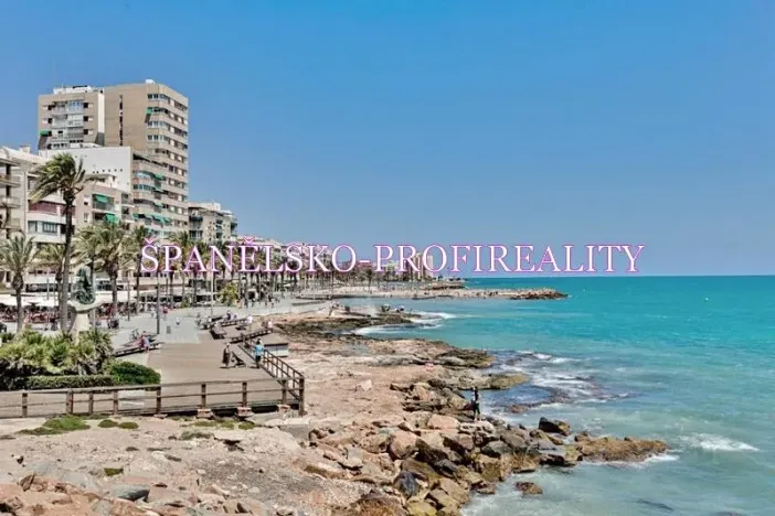 Prodej bytu 3+kk, Torrevieja, Španělsko, Calle Concordia, 85 m2