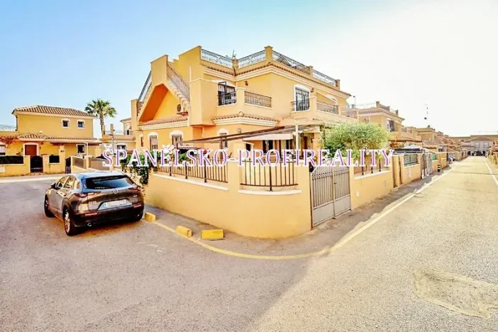 Prodej vily, Torrevieja, Španělsko, 57 m2