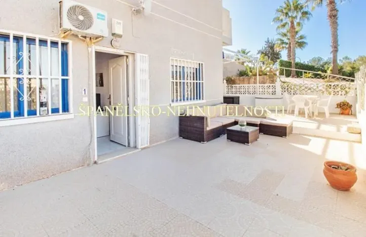 Prodej bytu 4+kk, Torrevieja, Španělsko, 61 m2