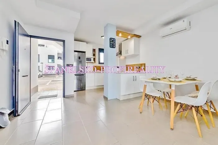 Prodej bytu 3+kk, Orihuela, Španělsko, 74 m2