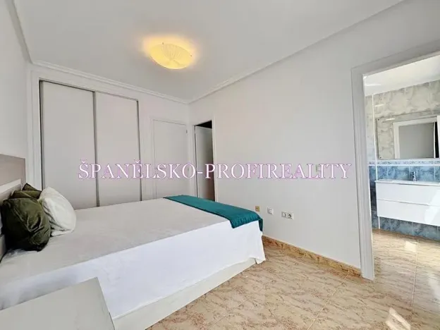 Prodej vily, Villamartín, Španělsko, 100 m2