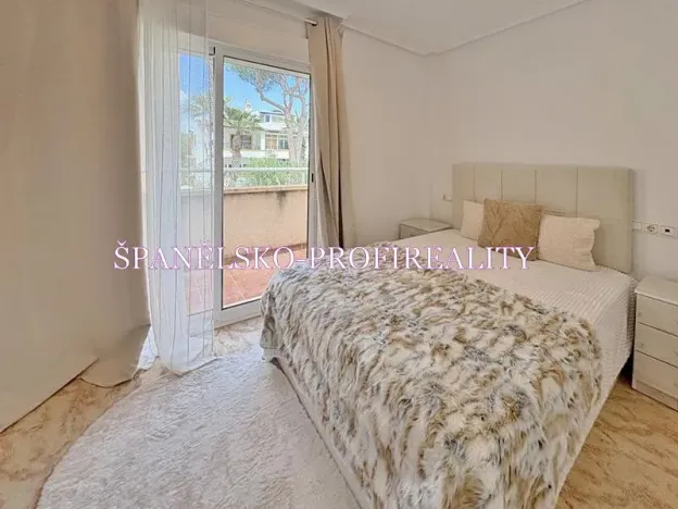 Prodej vily, Villamartín, Španělsko, 100 m2