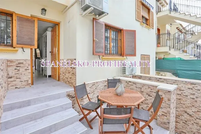 Prodej vily, Torrevieja, Španělsko, 46 m2