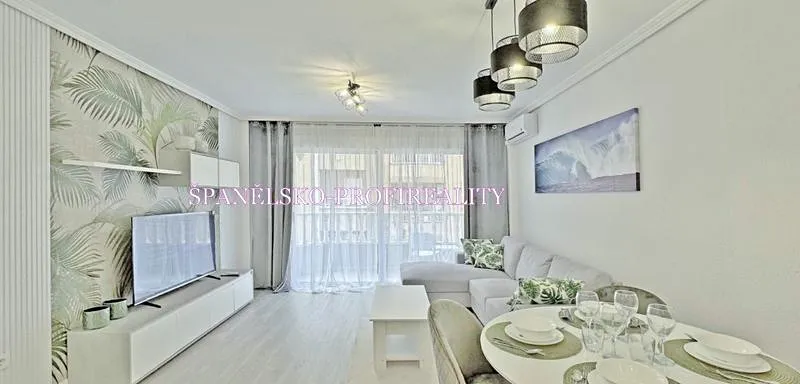 Prodej bytu 3+kk, Torrevieja, Španělsko, 75 m2