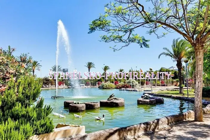 Prodej bytu 3+kk, Torrevieja, Španělsko, 56 m2