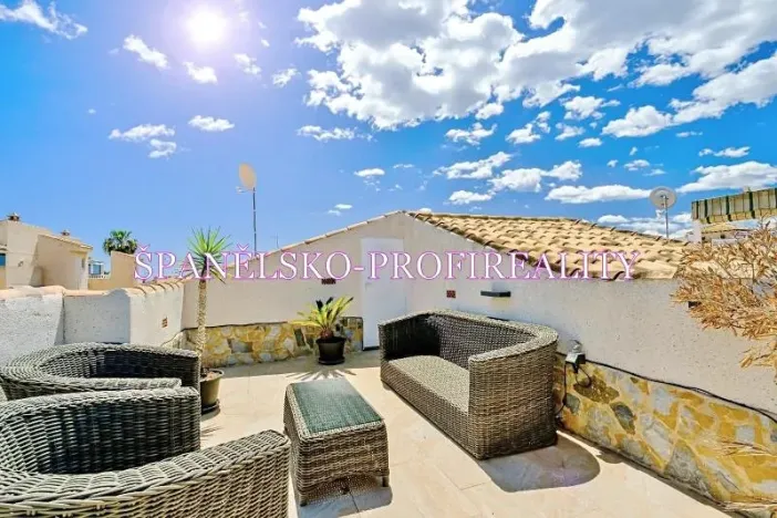 Prodej vily, Orihuela, Španělsko, 62 m2