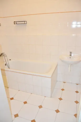 Pronájem bytu 2+1, Praha - Holešovice, Jateční, 55 m2