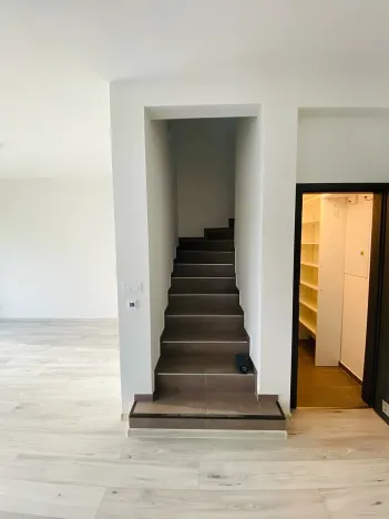 Pronájem rodinného domu, Říčany, Višňová, 120 m2