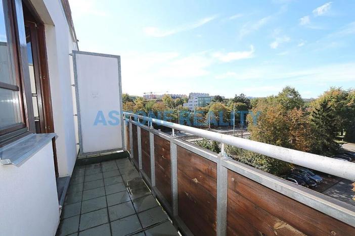 Pronájem bytu 1+kk, Praha - Hostivař, Švehlova, 35 m2