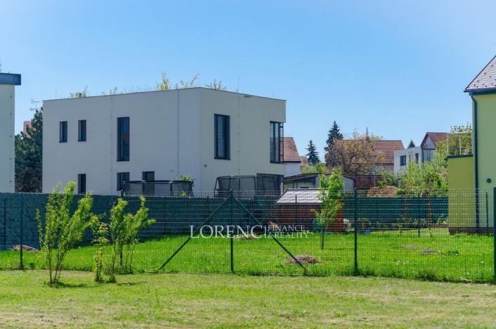 Prodej pozemku, Praha - Kbely, Ponikelská, 707 m2