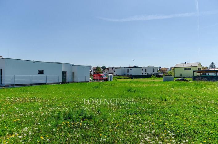 Prodej pozemku, Praha - Kbely, Ponikelská, 707 m2