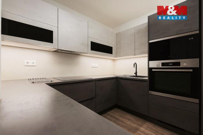 Prodej bytu 4+kk, Olomouc - Chválkovice, Selské nám., 103 m2