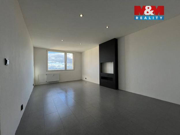 Prodej bytu 2+1, Chomutov, Holešická, 63 m2