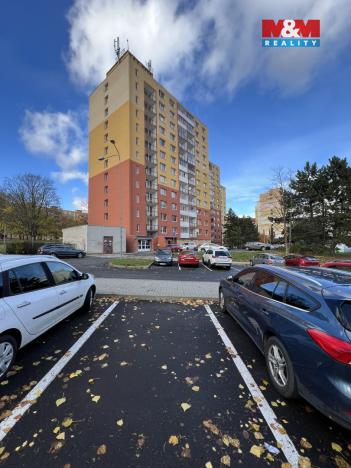 Prodej bytu 2+1, Chomutov, Holešická, 63 m2