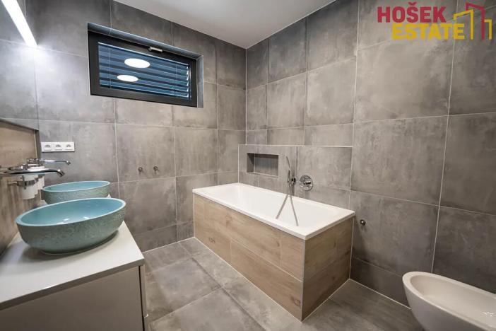 Prodej rodinného domu, Svinošice, 239 m2