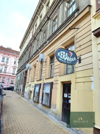 Prodej obchodního prostoru, Plzeň, V Šipce, 85 m2